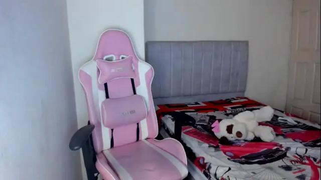 Image 12 of carol_gomez73 Stream on Chaturbate on 9 months ago