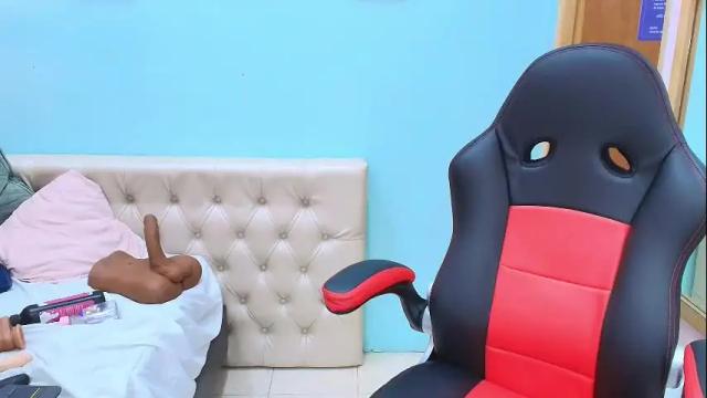 Image 4 of carol_lushot Stream on Chaturbate on 1 month ago