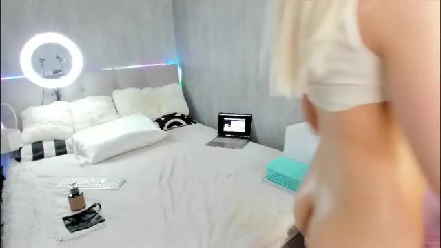Image 12 of carol_may_ Stream on Chaturbate on 2 months ago