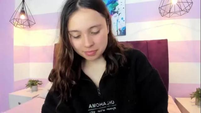 Image 12 of carol_pinter Stream on Chaturbate on 1 month ago
