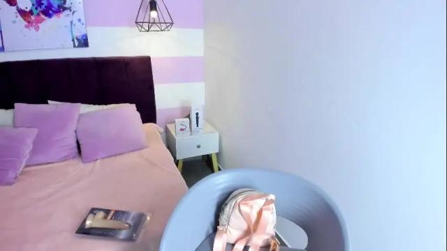 Image 10 of carol_pinter Stream on Chaturbate on 4 days ago