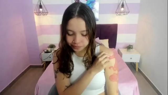 Image 4 of carol_pinter Stream on Chaturbate on 3 days ago