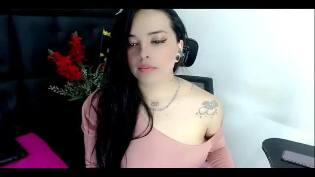 Image 11 of carolaine01 Stream on Chaturbate on 1 month ago
