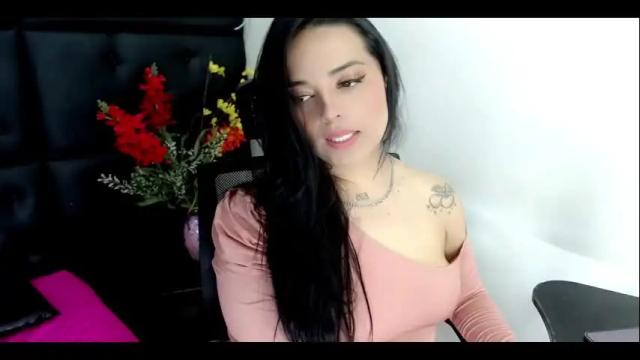 Image 12 of carolaine01 Stream on Chaturbate on 1 month ago