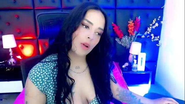 Thumbnail 3, carolaine01's Stream at Chaturbate, 25 days ago