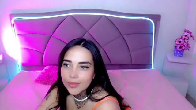 Thumbnail 2, carolaine01's Stream at Chaturbate, 1 month ago