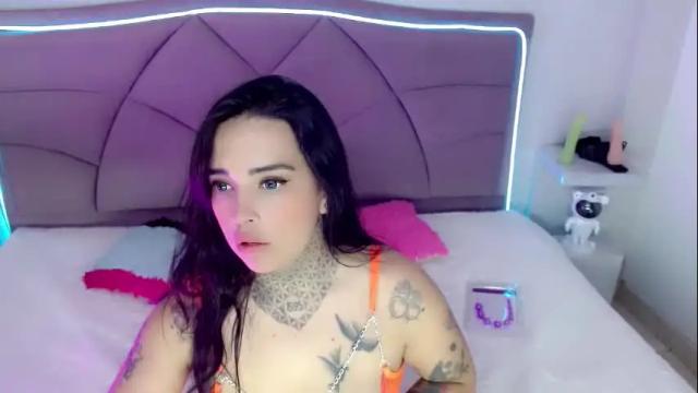 Image 7 of carolaine01 Stream on Chaturbate on 11 days ago