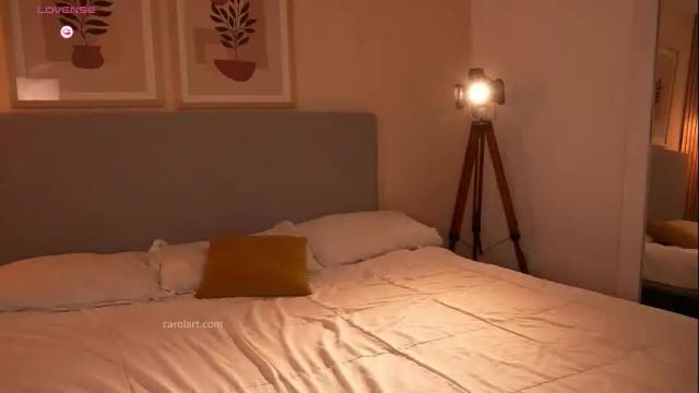Image 8 of carolart Stream on Chaturbate on 1 month ago