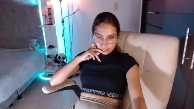 Thumbnail 3, carolayn12's Stream at Chaturbate, 13 months ago