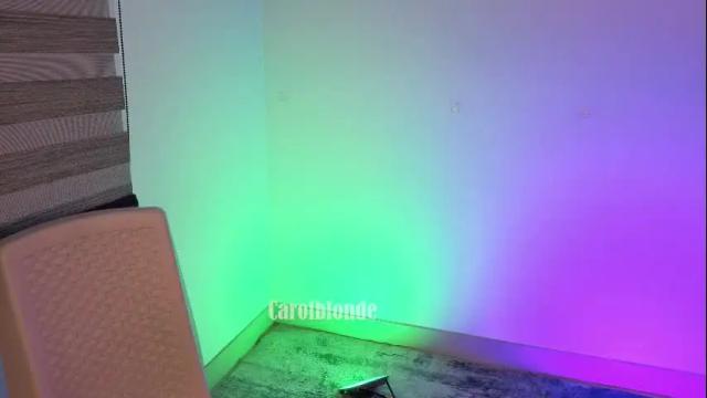 Image 2 of carolblonde Stream on Chaturbate on 11 days ago