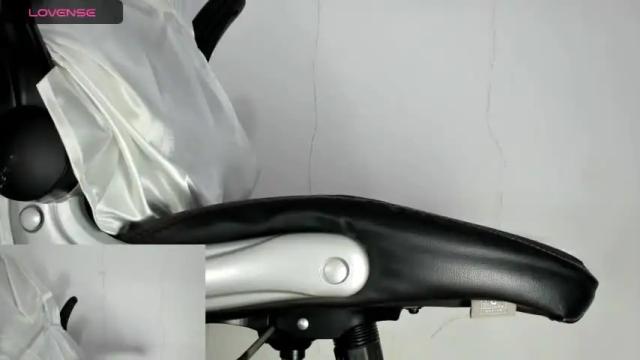 Image 12 of caroldiamond1 Stream on Chaturbate on 19 months ago