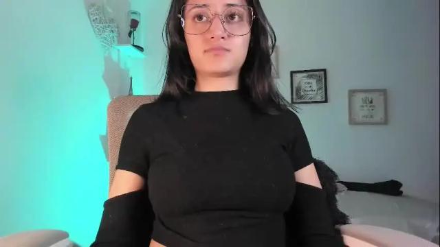Image 6 of caroliine__ Stream on Chaturbate on 1 month ago