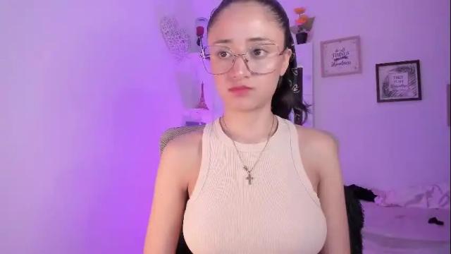 Thumbnail 2, caroliine__'s Stream at Chaturbate, 17 days ago