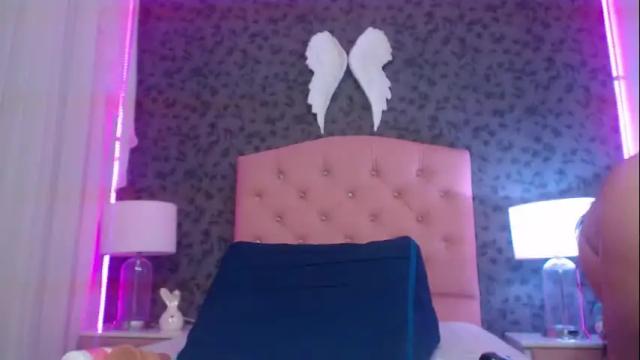 Image 6 of carolina_benneett Stream on Chaturbate on 1 month ago