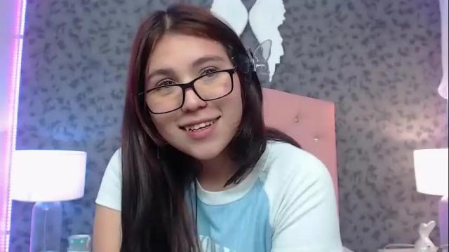 Thumbnail 1, carolina_benneett's Stream at Chaturbate, 28 days ago