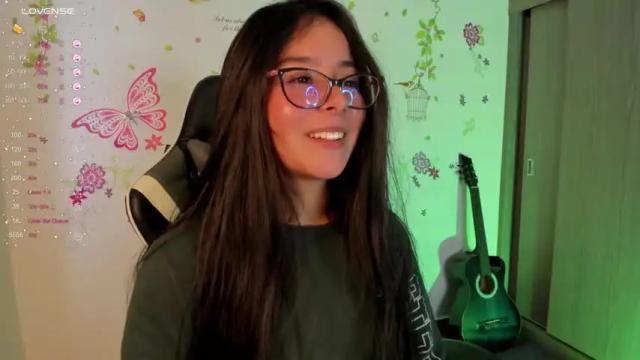 Image 12 of carolina_castro1 Stream on Chaturbate on 13 months ago