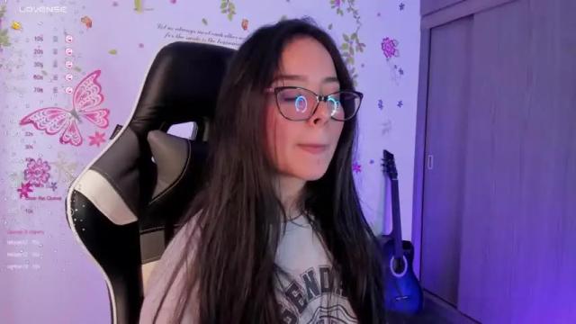 Image 12 of carolina_castro1 Stream on Chaturbate on 13 months ago