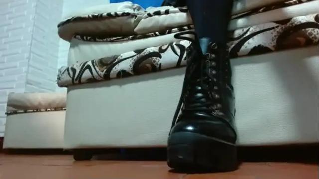 Image 3 of carolina_toxic_miss Stream on Chaturbate on 9 days ago