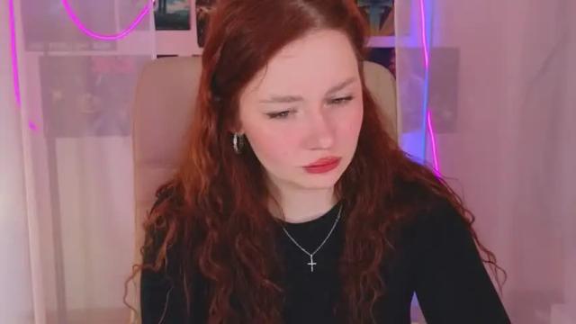 Image 10 of carolina_winter Stream on Chaturbate on 12 months ago