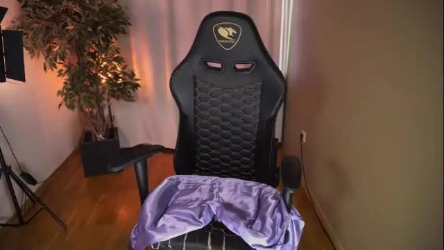 Image 6 of carolina_winter Stream on Chaturbate on 1 month ago