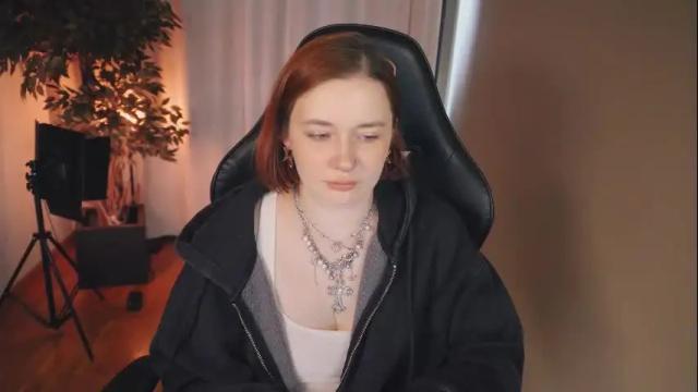 Thumbnail 1, carolina_winter's Stream at Chaturbate, 22 days ago