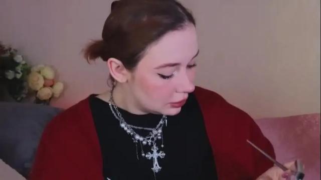 Image 7 of carolina_winter Stream on Chaturbate on 17 days ago