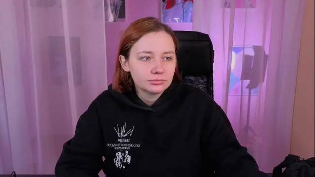 Image 4 of carolina_winter Stream on Chaturbate on 7 days ago