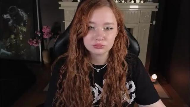 Thumbnail 1, carolina_winter's Stream at Chaturbate, 2 months ago