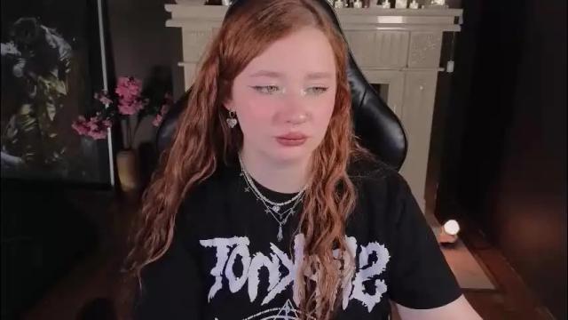 Image 10 of carolina_winter Stream on Chaturbate on 2 months ago