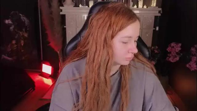 Image 4 of carolina_winter Stream on Chaturbate on 2 months ago