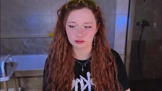 Image 11 of carolina_winter Stream on Chaturbate on 2 months ago