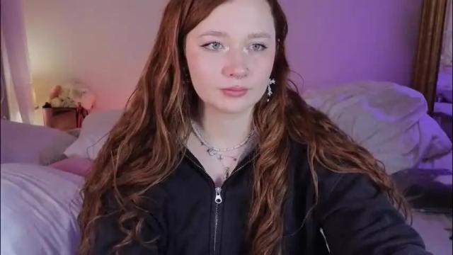 Image 12 of carolina_winter Stream on Chaturbate on 2 months ago