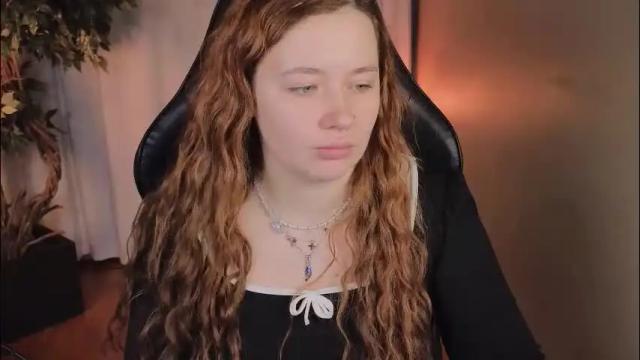 Thumbnail 1, carolina_winter's Stream at Chaturbate, 2 months ago