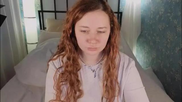 Image 2 of carolina_winter Stream on Chaturbate on 1 month ago