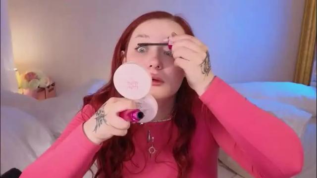 Image 11 of carolina_winter Stream on Chaturbate on 1 month ago