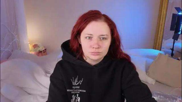 Image 2 of carolina_winter Stream on Chaturbate on 1 month ago