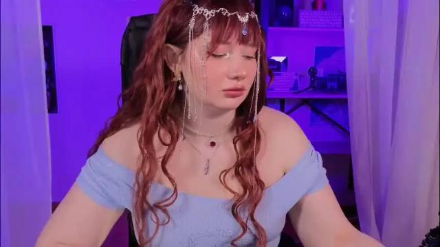 Image 10 of carolina_winter Stream on Chaturbate on 6 days ago