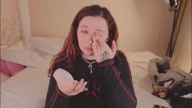 Image 4 of carolina_winter Stream on Chaturbate on 18 hours ago