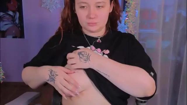 Image 2 of carolina_winter Stream on Chaturbate on 1 month ago