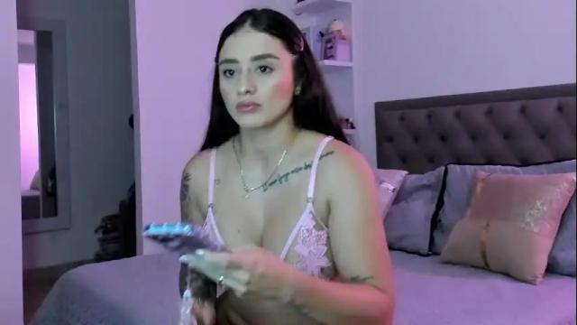 Image 3 of carolinasnt21 Stream on Chaturbate on 1 month ago