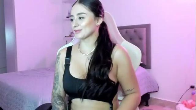 Image 8 of carolinasnt21 Stream on Chaturbate on 1 day ago