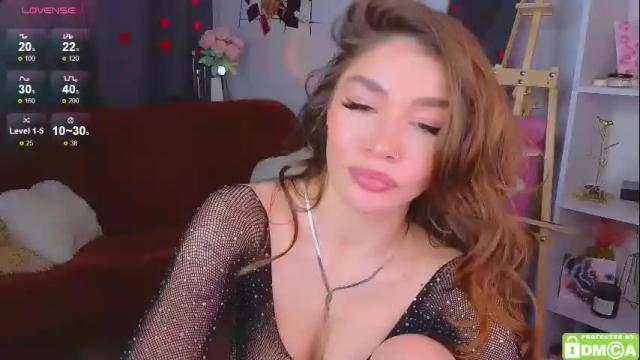 Image 8 of caroline_brown0 Stream on Chaturbate on 1 month ago