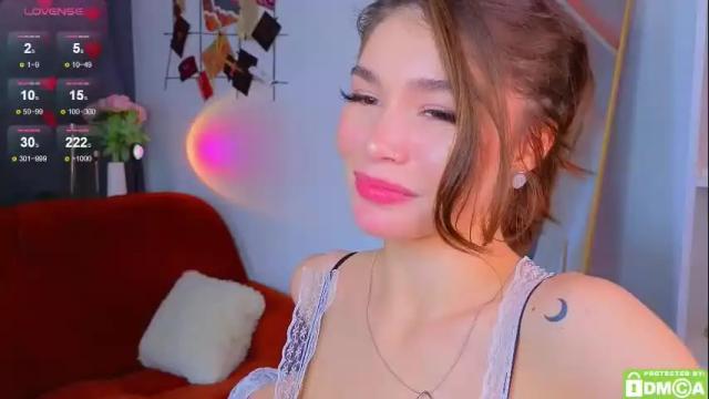 Image 12 of caroline_brown0 Stream on Chaturbate on 14 days ago