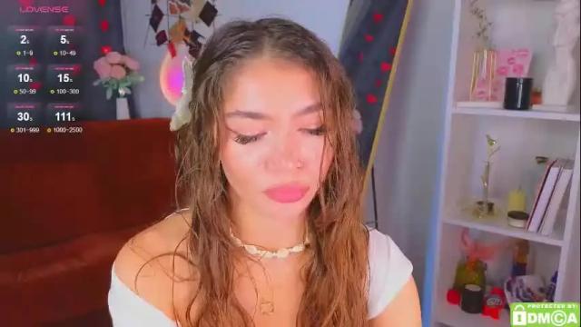 Image 11 of caroline_brown0 Stream on Chaturbate on 3 months ago