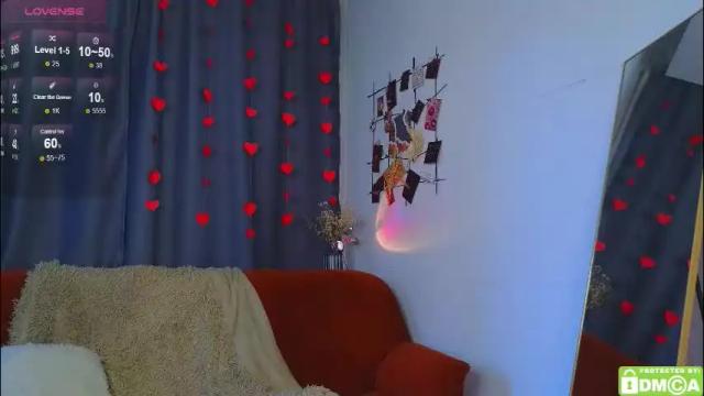 Image 8 of caroline_brown0 Stream on Chaturbate on 2 months ago