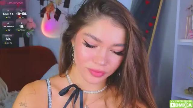 Image 7 of caroline_brown0 Stream on Chaturbate on 2 months ago