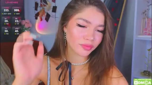 Thumbnail 3, caroline_brown0's Stream at Chaturbate, 2 months ago