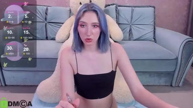 Image 3 of caroline_butt Stream on Chaturbate on 19 months ago