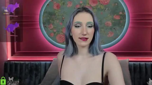 Image 12 of caroline_butt Stream on Chaturbate on 15 months ago
