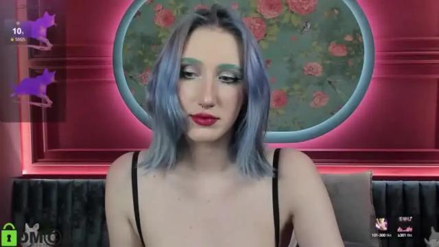 Image 4 of caroline_butt Stream on Chaturbate on 15 months ago
